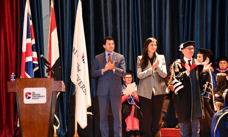 وزيرا الشباب والرياضة والموارد المائية والري يشهدا حفل تخرج الطلبة الأوائل بالجامعة البريطانية 4 IMG 20240127 WA0125