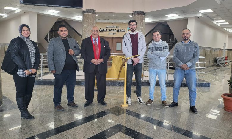 رئيس جامعة الأقصر يعلن تشغيل أحدث معامل الأنسجة في صعيد مصر لتجهيز العينات بكلية الطب 1 IMG 20240205 WA0248