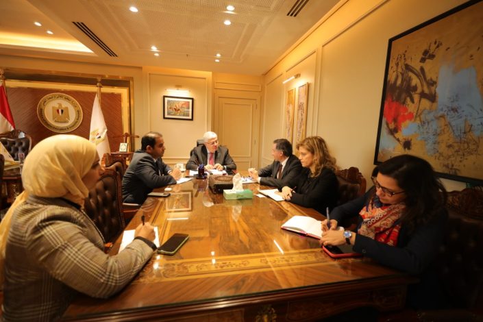 عاشور يبحث سبل التعاون مع الوكالة الجامعية للفرانكوفونية 4 IMG 20240221 WA0052 1