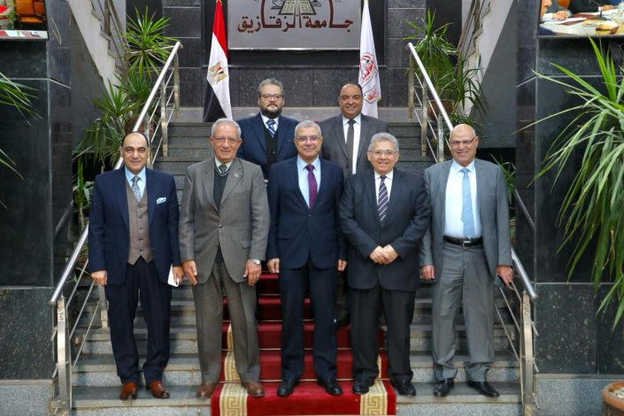 رئيس جامعة الزقازيق يستقبل وزيرا التعليم العالي والبحث العلمى الأسبقان 1 IMG 20240227 WA0310