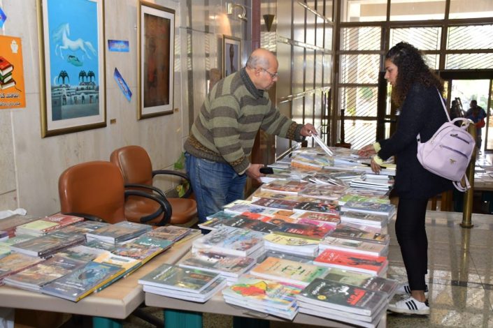 جامعة القاهرة تقيم معرضها السنوي للكتاب 3 IMG 20240228 WA0076