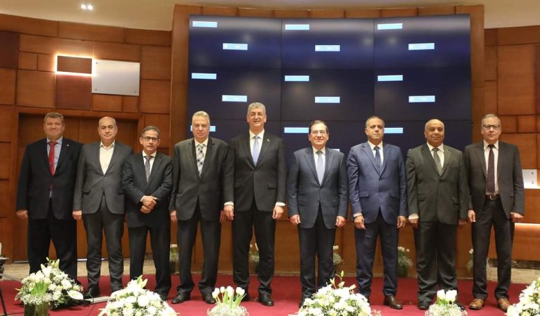 خلال اجتماع الجمعية العامة. وزير البترول يشيد بإنجازات شركة بتروجت 4 FB IMG 1710504697515