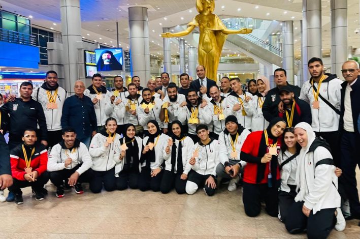 استقبال بعثتي مصارعة الذراعين والجودو بعد العودة من منافسات دورة الألعاب الأفريقية بغانا 1 IMG 20240318 WA0078