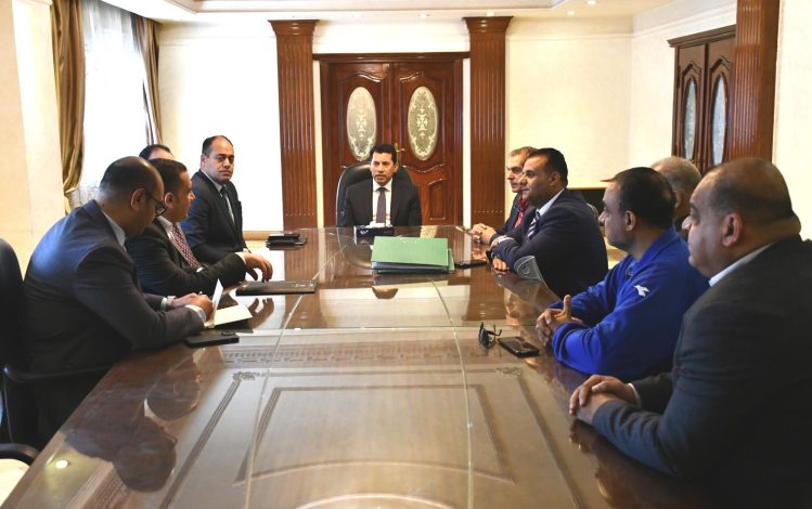 وزير الشباب والرياضة يناقش الإجراءات لعدداً من الاتحادات الرياضية البارالمبية تحت التأسيس 3 IMG 20240401 WA0105