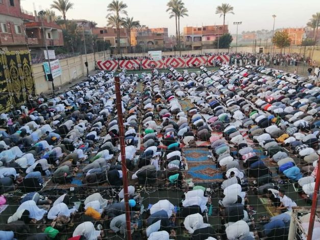 توافد ملايين المواطنين لأداء الصلاة والاحتفال بالعيد بمراكز الشباب 3 IMG 20240410 WA0089