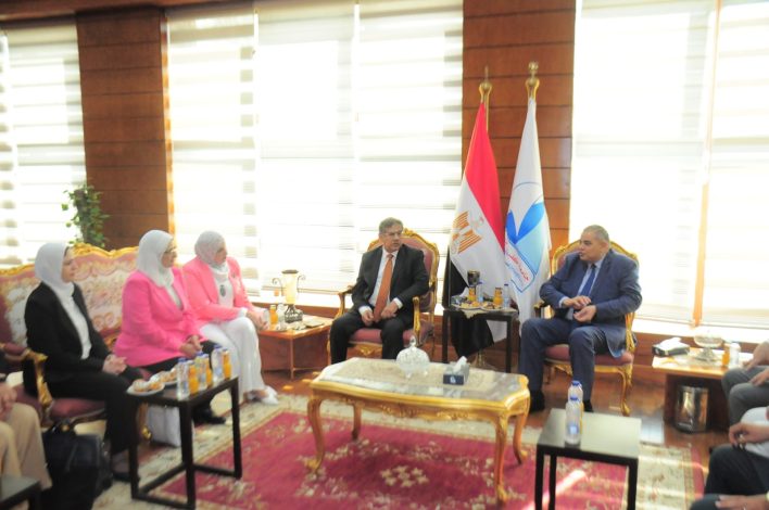 فرق جودة التعليم والاعتماد تزور كلية الطب البشري بجامعة كفر الشيخ 1 IMG 20240415 WA0059