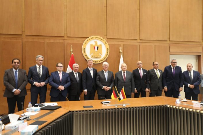عاشور يستقبل وزير العلوم والسياحة والثقافة بولاية ساكسونيا الألمانية للتعاون المشترك 5 IMG 20240416 WA0009