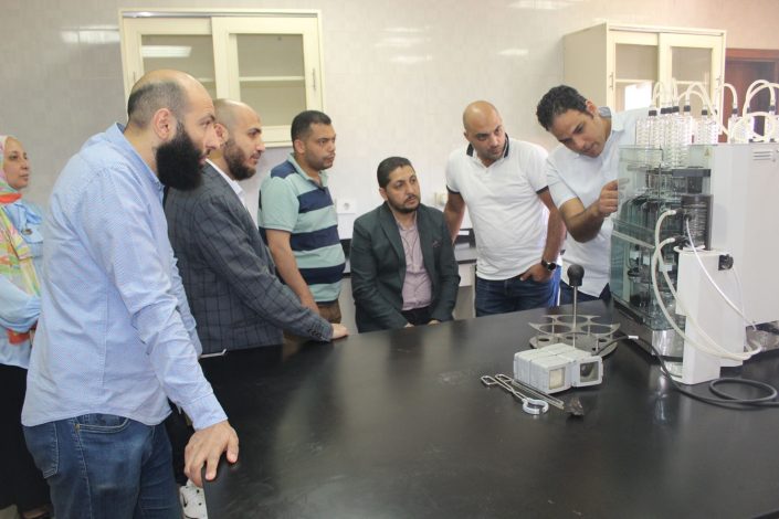 معهد بحوث البترول المصري يعقد برنامج تدريبي حول الجيوكيمياء العضوية العملية 3 IMG 20240426 WA0070