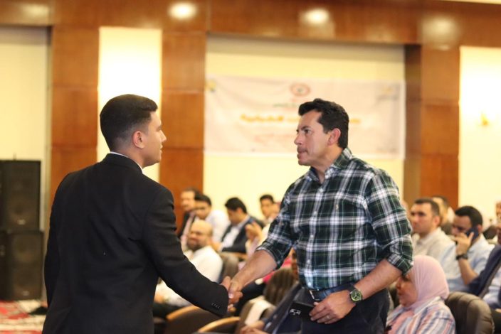 صبحى يشارك فى ملتقى شباب جنوب سيناء 5 img 20240504 wa0071