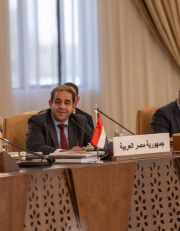 مصر تُشارك في الاجتماع الأول للمؤسسة الإفريقية للتعلم مدى الحياة بالمغرب 4 img 20240530 wa0011