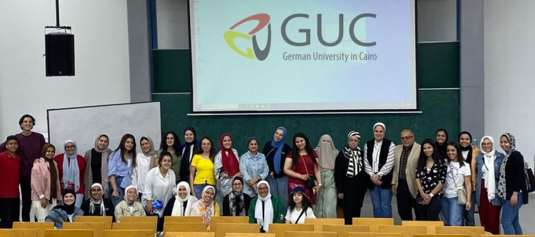 ندوة نقاشية توعوية بالجامعة الألمانية بالقاهرة حول سرطان عنق الرحم 4 almomken.com gLFKxuuq