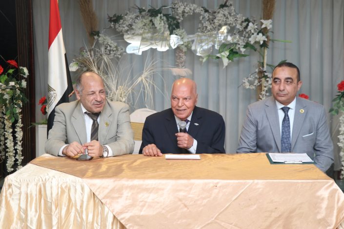 نقيب المعلمين يفتتح الدورة 97 لإستراتيجية الأمن القومي بالنقابة العامة 5 almomken.com H3tykaqs