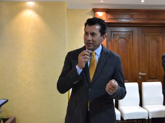 وزير الشباب والرياضة يشهد المقابلات الشخصية المتقدمين للإنضمام لمشروع متطوعي الوزارة 4 almomken.com LQ8GXJQy