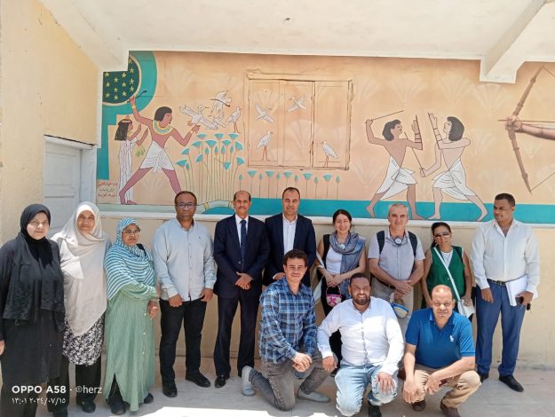 الشباب تستقبل وفد من العمل الدولية بجنيف بمحافظة الأقصر للوقوف على خدمات توظيف الشباب 5 almomken.com ZswZ1dBY