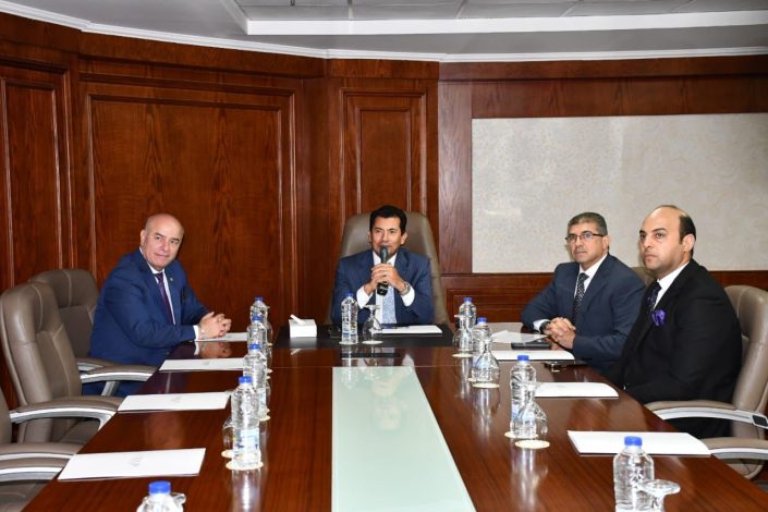 وزير الشباب والرياضة يطلق فعاليات معسكر اتحاد شباب العمال بمحافظة بورسعيد 1 almomken.com fWjeZd2q