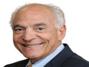 فاروق الباز ومحمود هاشم يحصدان جائزة النيل 
