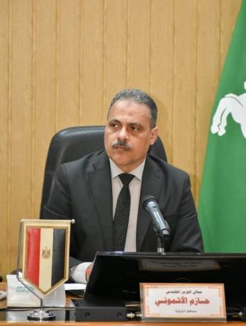 محافظ الشرقيه يعلن خطه جهاز شئون البيئة بالشرقية استعدادا لموسم حصاد الارز 1 almomken.com 70H0bIQY