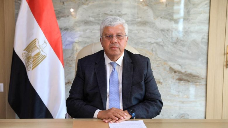 التعليم العالى يغلق المُنشأة المسماة "أكاديمية آفاق للتنمية والتدريب" 2 almomken.com c3TCnO5s