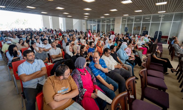 الدكتور عمرو عدلى : اقبال كبير من طلاب الثانوية العامة فى " اليوم المفتوح " بالجامعة اليابانية للتعرف على برامجها والمنح المقدمة 6 almomken.com wuIWp3zj