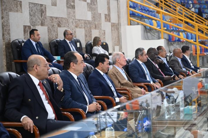 حفل افتتاح كأس العالم لأندية اليد بحضور وزير الرياضة 1 almomken.com 74TnazAC