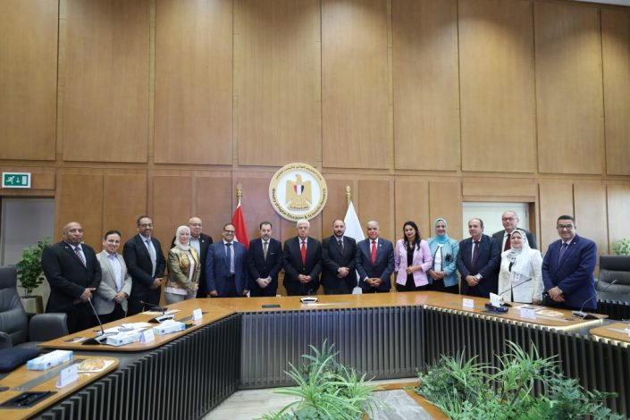 قريبا: تشغيل المرحلة الأولى من مستشفى ٥٠٠٥٠٠ 4 almomken.com FESDz102