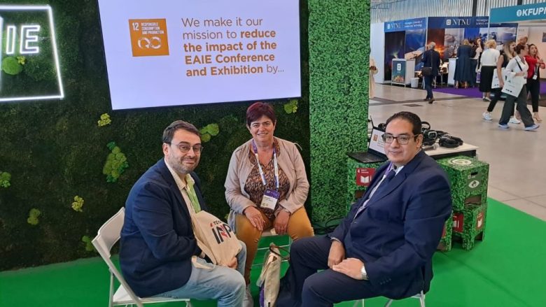 رئيس جامعة القاهرة يشارك في المؤتمر والمعرض السنوي للرابطة الأوروبية للتعليم الدولي بفرنسا 3 almomken.com JSO8jpEt