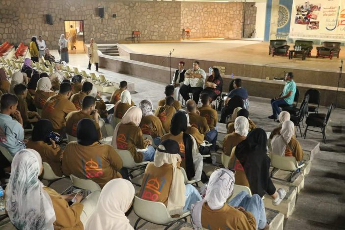 لقاء مفتوح مع شباب ملتقى "أهل مصر" بأسوان بحضور نائب رئيس قصور الثقافة 5 almomken.com egVgHdtj