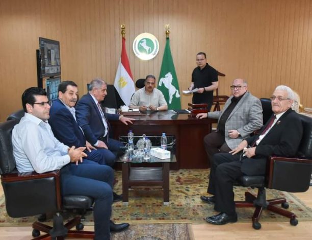 خدمة المواطن على أولويات محافظ الشرقية 2 almomken.com Dy7wYwT2