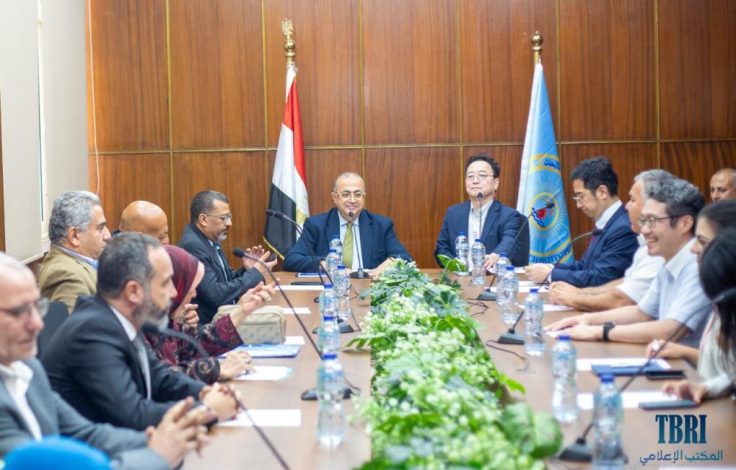 تيودور بلهارس يستقبل وفدًا من جامعة كيوشو اليابانية 2 almomken.com EOr5rbOQ