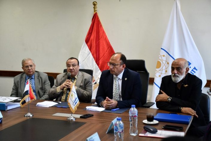 بروتوكول تعاون بين جامعة حلوان ومركز بحوث وتطوير الفلزات 4 almomken.com VSzv3bOE