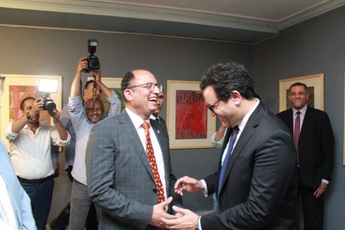 بحضور وزير الثقافة ؛ إفتتاح معرض " تواصل الأجيال الجبالي و قنديل 2 almomken.com cgKAF11h