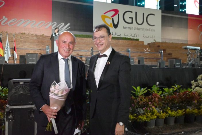 ديتر هالر : خريجي الالمانية سفراء لعالم اكثر سلامة واستدامة 2 almomken.com qZYIwviu