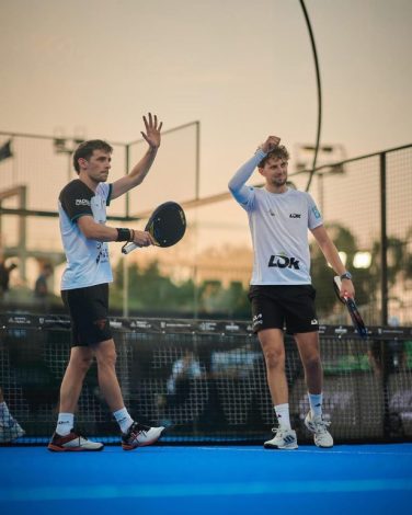 صعود إسبانيا والأرجنتين والبرتغال إلى النهائي في بطولة العالم للبادل المقامة على ملاعب نيو جيزة 4 almomken.com v0D6Np31