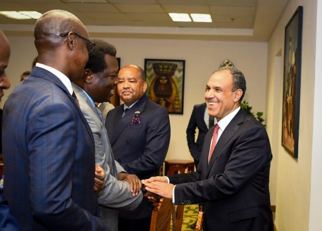 وزير الخارجية يجتمع مع سفراء الدول الافريقية المعتمدين لدى القاهرة 2 almomken.com yHntBvpU