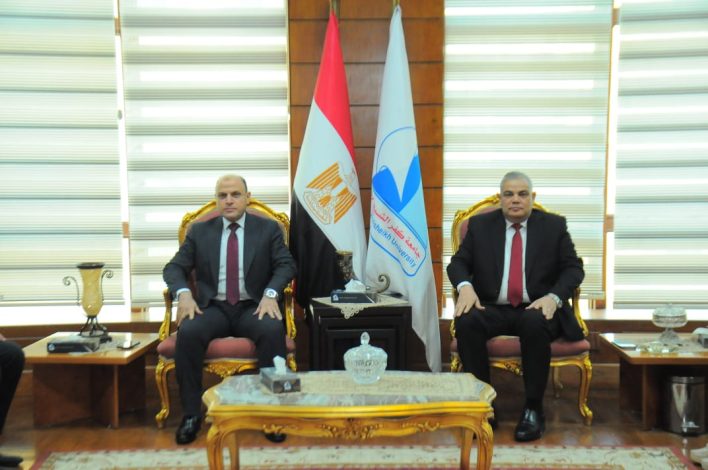 مجلس جامعة كفر الشيخ يناقش منتديات تشغيل الخريجين 2 almomken.com GN6Xgsj6