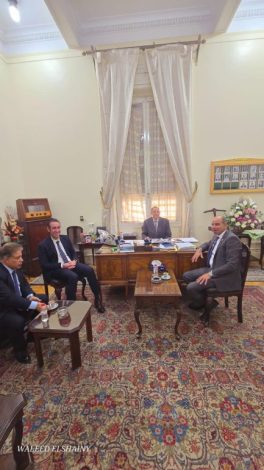 اتفاق بين جمعية القصب وشركة السكر على دعم مزارعى القصب 2 almomken.com Jidd2vHJ