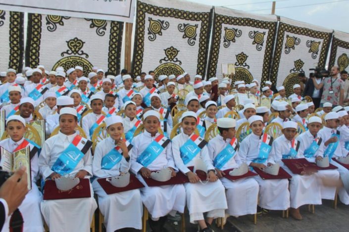 تكريم 669 حافظًا وحافظة للقرآن فى حفل مهيب بمركز شباب غمازة الكبري بالجيزة 4 almomken.com MJcVrhI5