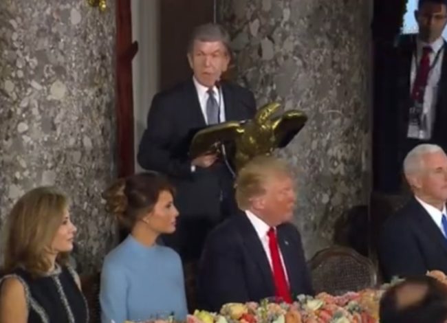 ترامب يصل واشنطن لحضور حفل تنصيبه رئيسًا للولايات المتحدة الأمريكية 5 almomken.com 9NYowTSi