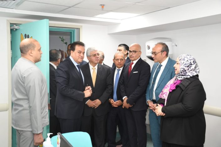 تدشين العقار الجيني لمرضى التليف الكيسي( TRIKAFTA ) لأول مرة بجمهورية مصر العربية 2 almomken.com 9uU1Zewv