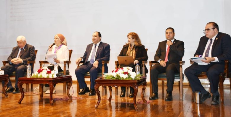 رئيس هيئة تعليم الكبار يشارك في مؤتمر "الأمن السيبراني وتعليم الكبار في الوطن العربي 5 almomken.com CX4n0Dk9