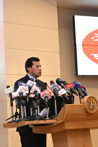 تدشين مركز مكافحة الشائعات وفوضى السوشيال ميديا لنقابة الاعلاميين 7 almomken.com Gft2RgJM