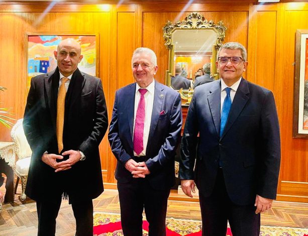 وزير التربية والتعليم يلتقى بوفد من الجمعية الألمانية العربية للصداقة 2 almomken.com QaUIf30n