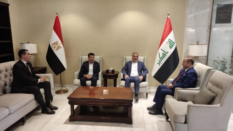 وزير الشباب والرياضة يصل العراق للمشاركة في اجتماعات المكتب التنفيذي لمجلس وزراء الشباب والرياضة العرب 2 almomken.com xZrUlVLQ