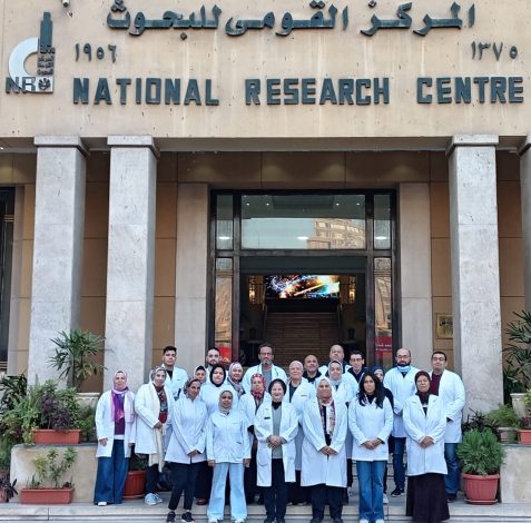 قافلة طبية من المركز القومي للبحوث تخدم 1980 مريضًا بقرية الرهاوي في إطار مبادرة "حياة كريمة" 2 almomken.com zlPvcQq0