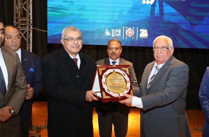 الشرقية تقيم الحفل السنوي لمؤسسة صناع الحياة (بطل فارق). 2 almomken.com 8sENX8lX