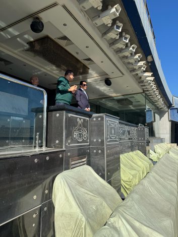 وزير الشباب والرياضة يطمئن علي أعمال الصيانة باستاد القاهرة الدولي 4 almomken.com OqsKHECK