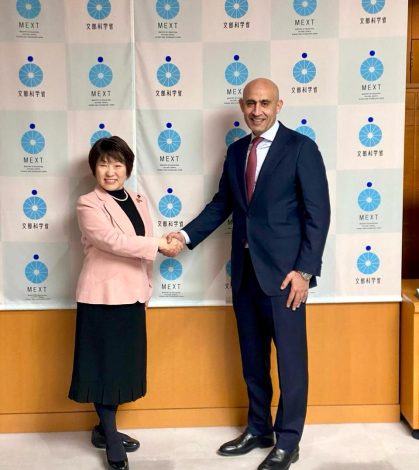 وزير التربية والتعليم يلتقي نظيرته اليابانية لتعزيز التعاون في المجالات التعليمية والبحثية 3 almomken.com TIoEVBMt