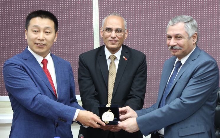 المركز القومي للبحوث يستقبل وفدًا صينيًا لتعزيز التعاون البحثي 2 almomken.com gEBO4wP9