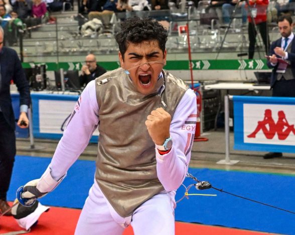 وزير الرياضة يهنئ عبدالرحمن طلبة ببرونزية الجائزة الكبرى لسلاح الشيش في إيطاليا 2 almomken.com vaPbSGdA