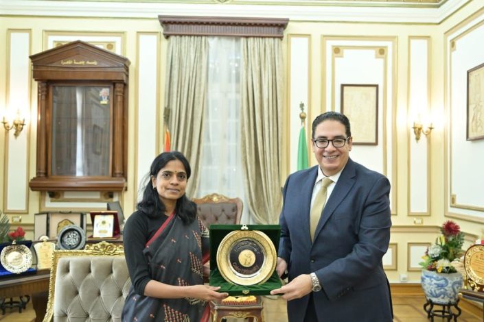 "جامعة القاهرة والهند: شراكة أكاديمية تاريخية" 3 almomken.com 8fztHL5W